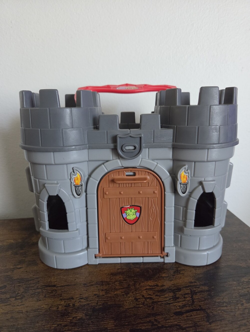 Fisher Price Little People Portable Play N Go Castle 2009